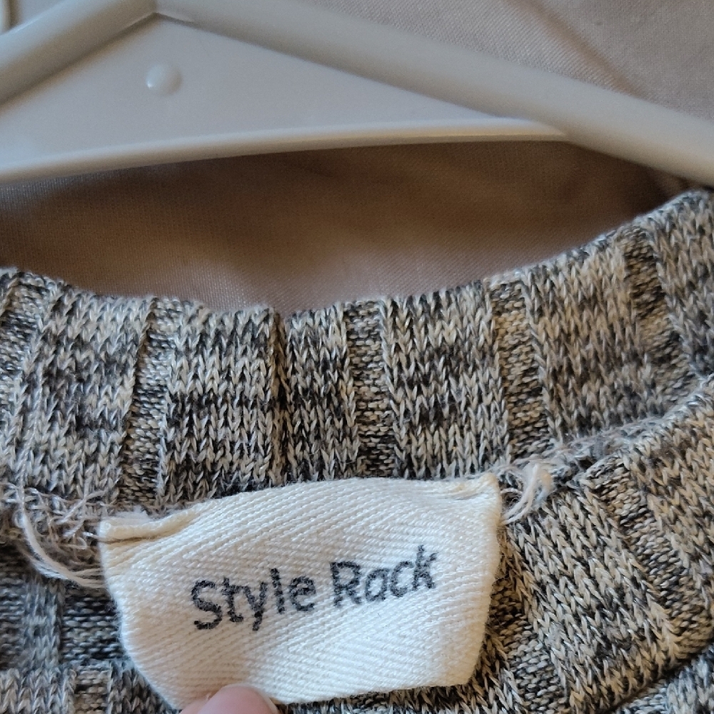 Style Rack Gray Ribbed Midi Dress - Picture 2 of 3